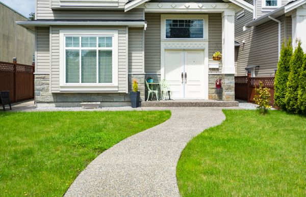 Concrete Path Construction in Golden
